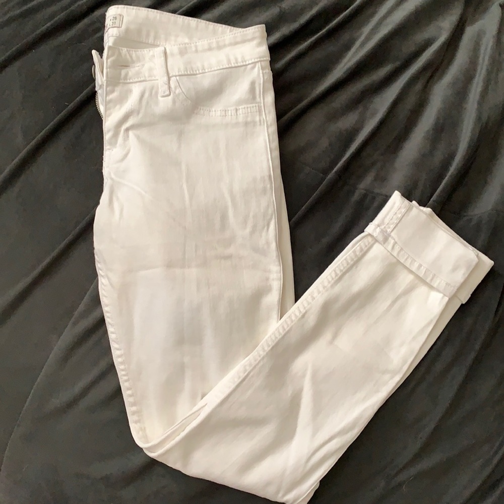 White hollister skinny jeans size 3R